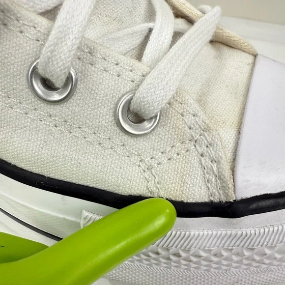 Converse Kids Chuck Taylor All Star Lift Platform Canvas High-Top Sneakers - Picture 13 of 15